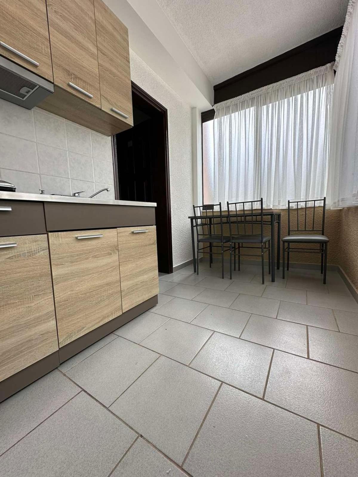 Pension Karvounoskala Stratoni Habitación foto