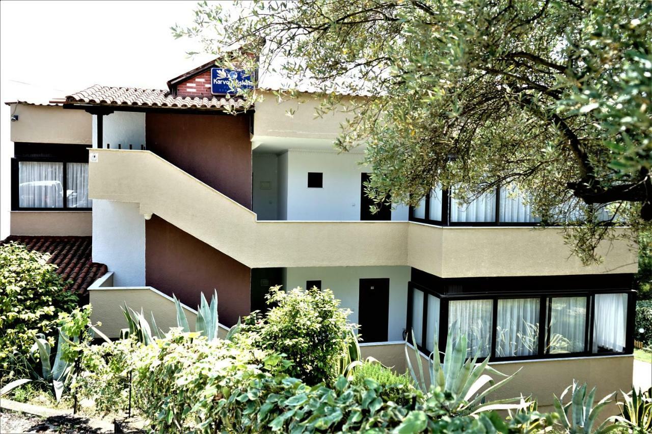 Pension Karvounoskala Stratoni Exterior foto