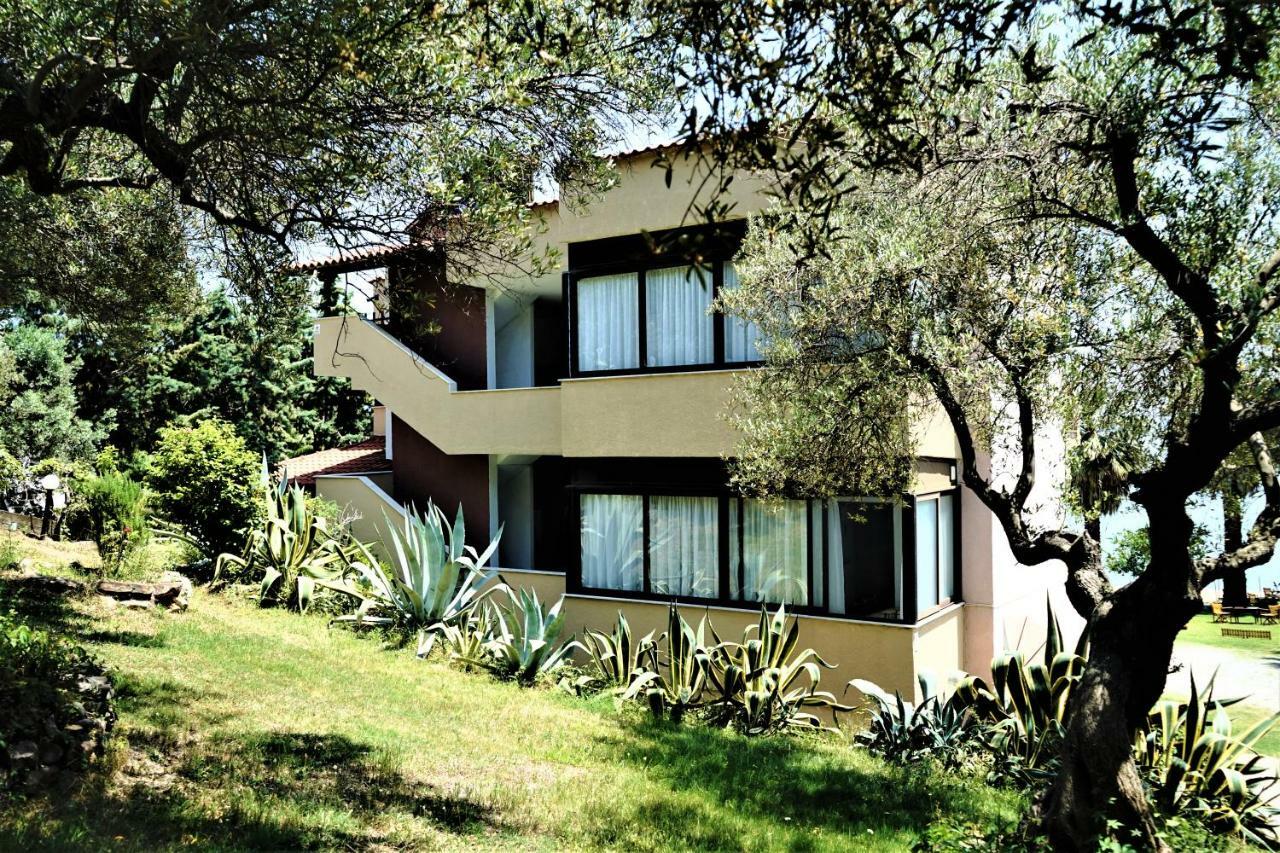 Pension Karvounoskala Stratoni Exterior foto