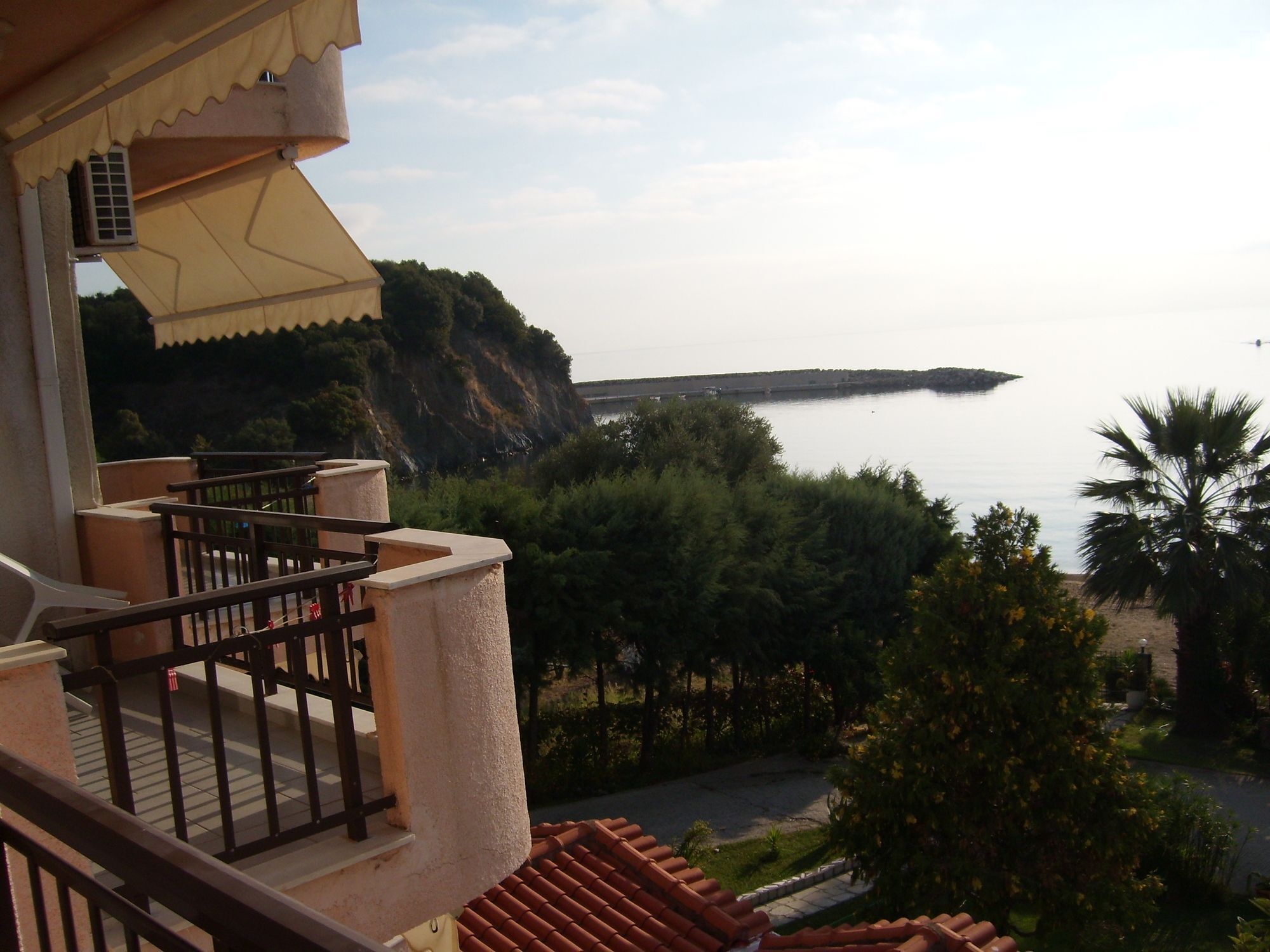 Pension Karvounoskala Stratoni Exterior foto